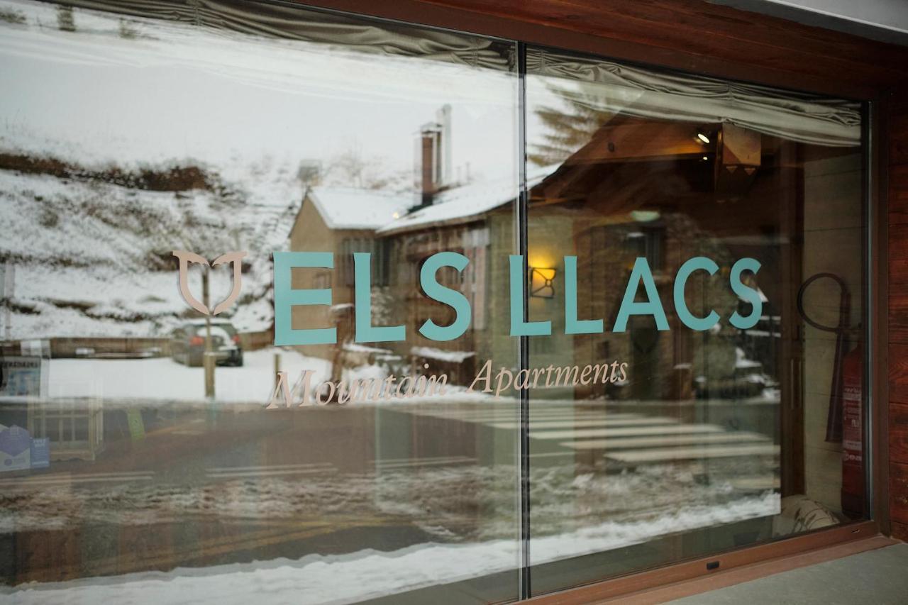Apartaments Els Llacs Bordes d'Envalira Exteriör bild